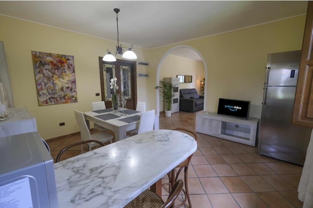 Villa Luxury Pool & Garden Pisa Eksteriør billede